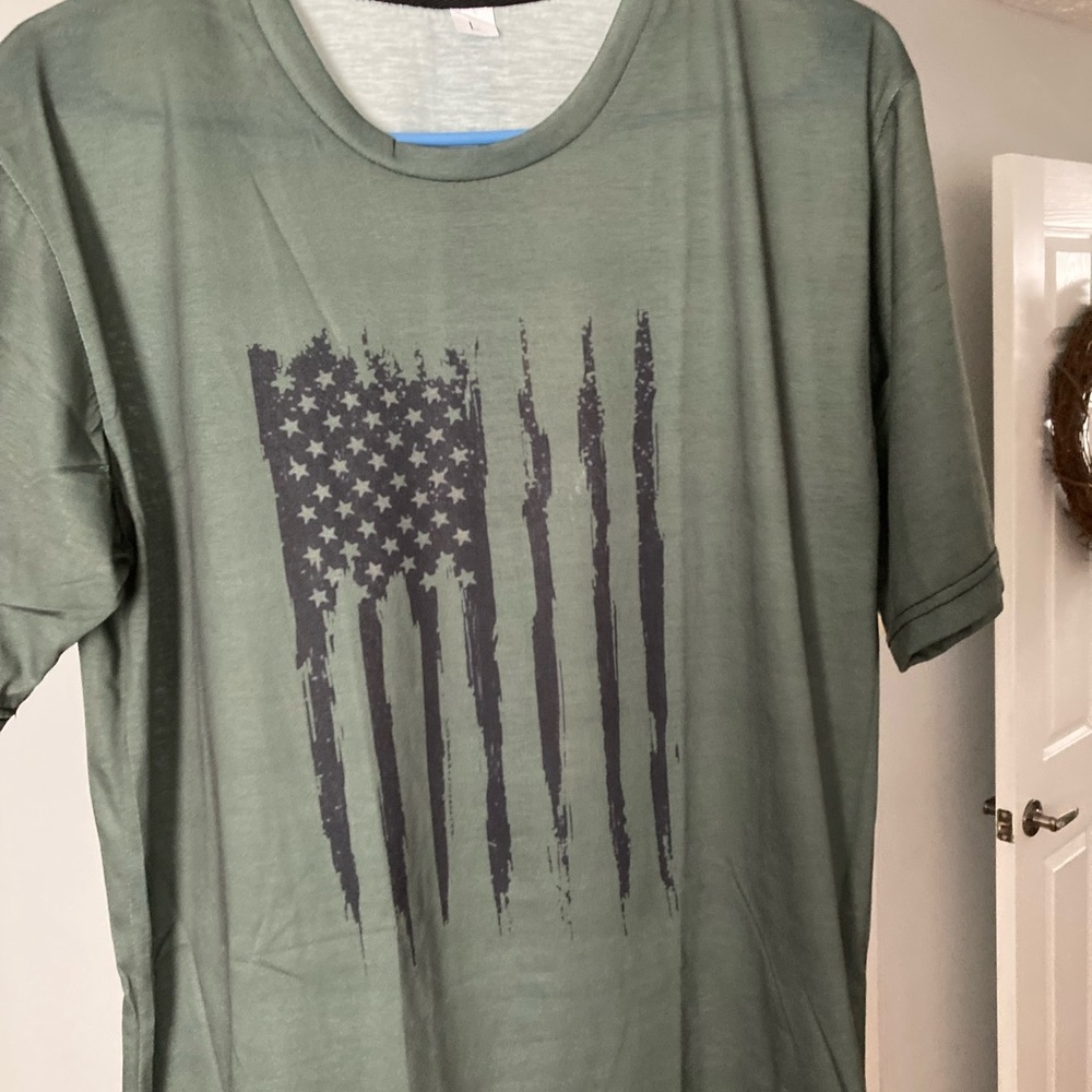 NWOTS Mens T Shirt - Picture 2 of 7